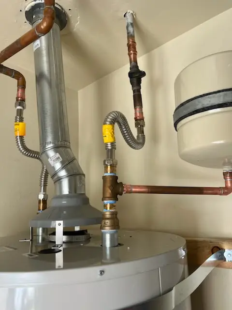 Water heater installation and plumbing repair in Groveport